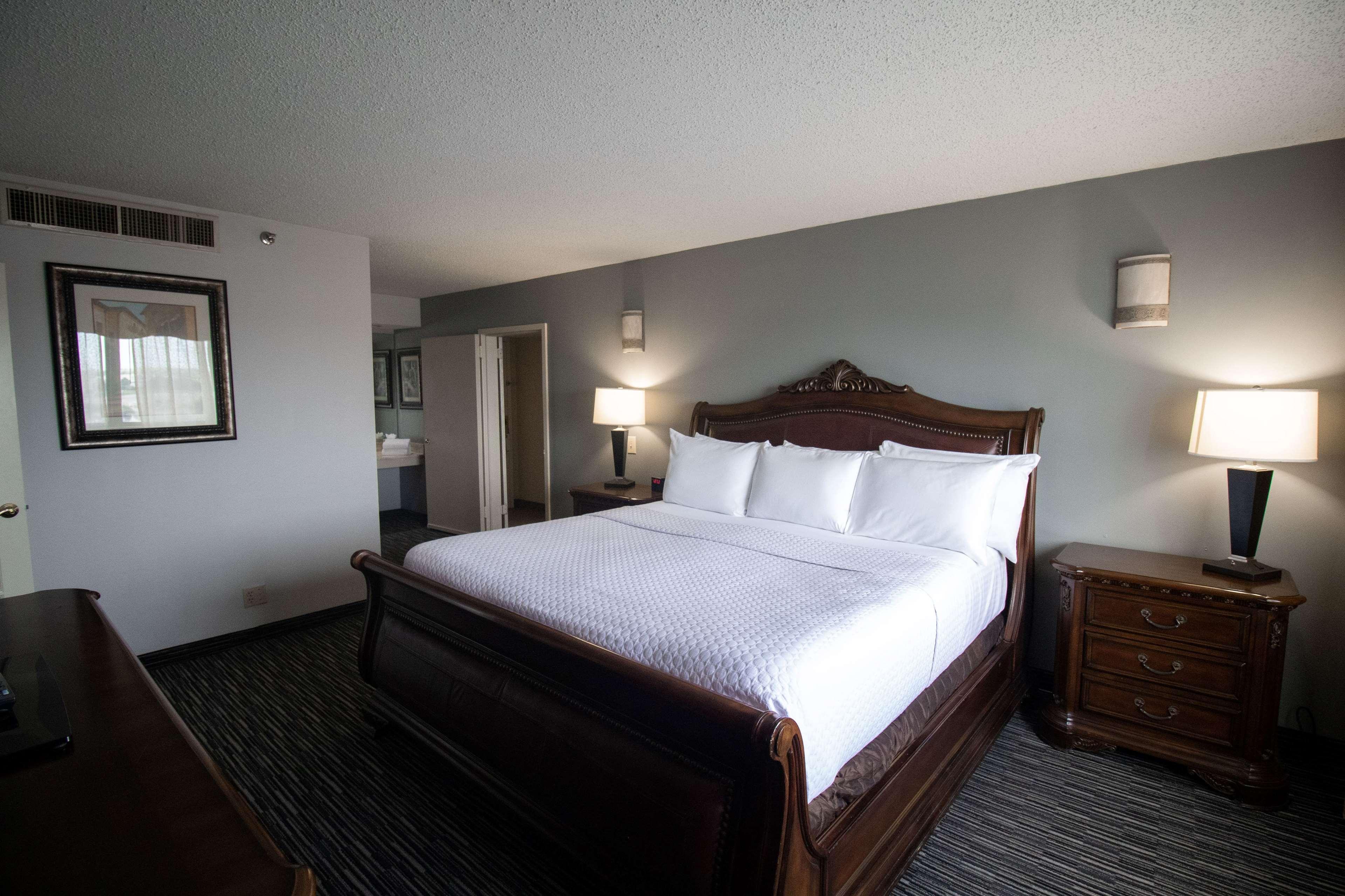 Hotel Wyndham Near Nrg Park/medical Center 4*